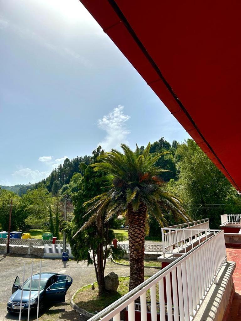 Las Palmeras Hotel Gijon Exterior photo
